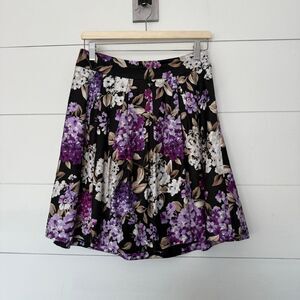 White House Black Market Women’s 4 Black Floral Skirt Career Dressy